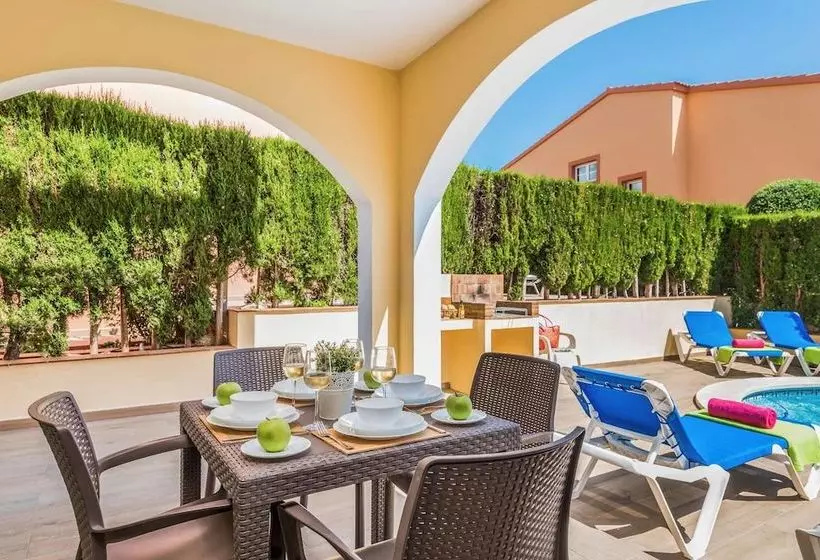 Villa Alicia
