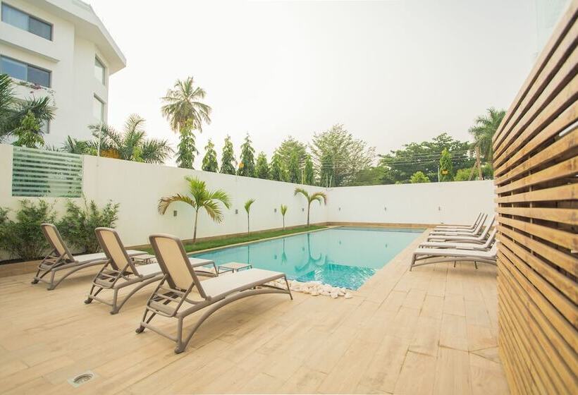 Accra Luxury Apartments At The Lul Water