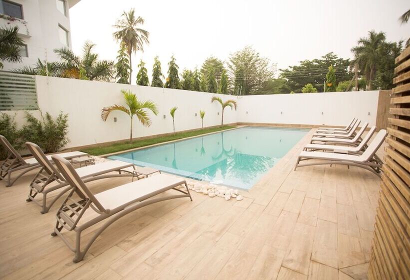 Accra Luxury Apartments At The Lul Water