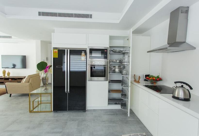 Accra Luxury Apartments At The Lul Water