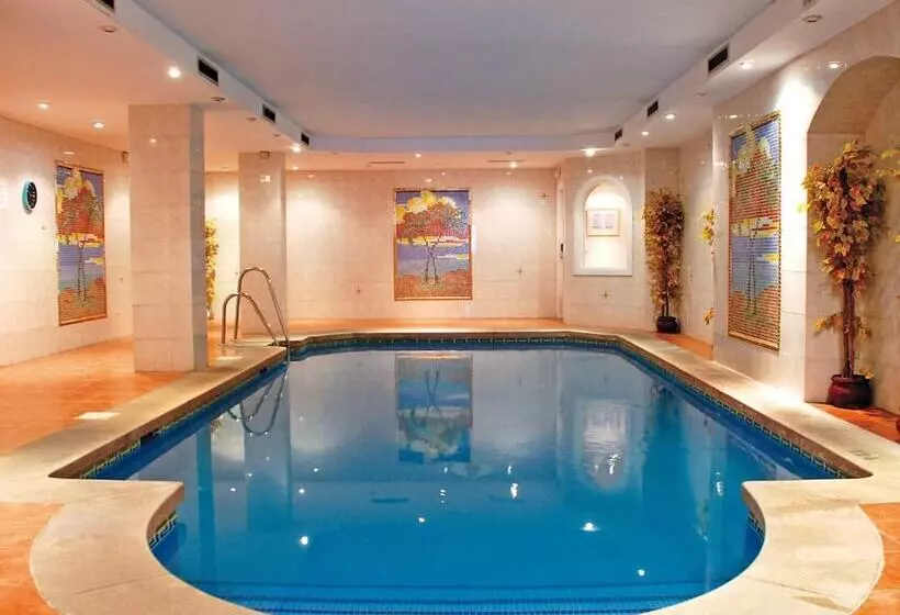 Apartamentos Coronado