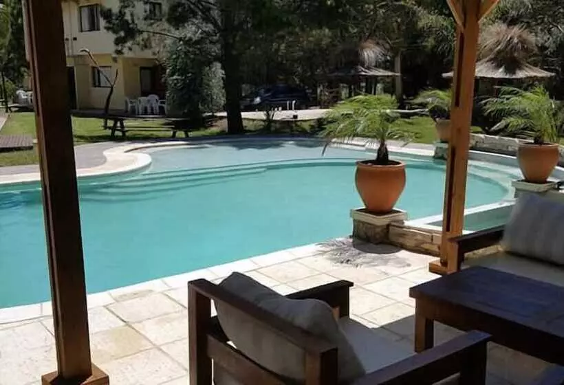 Hotelli Cabañas Brisas Del Jaguel