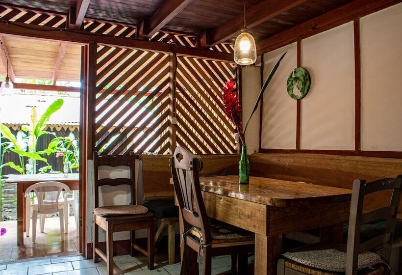 هتل Chalet Y Cabinas Hibiscus