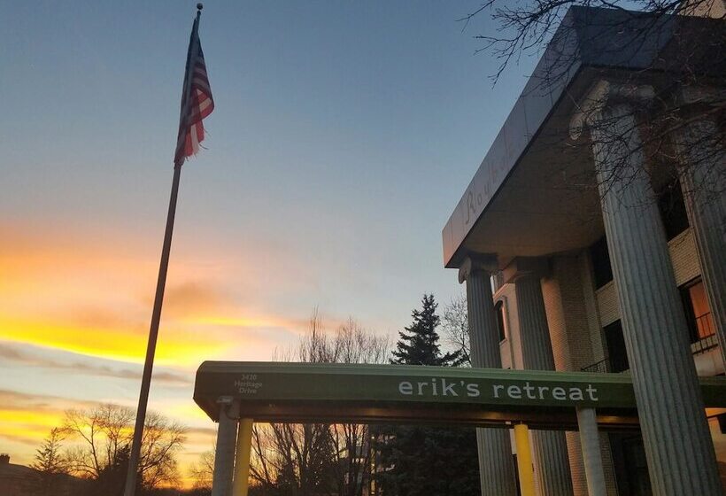 בית מלון כפרי Erik S Retreat