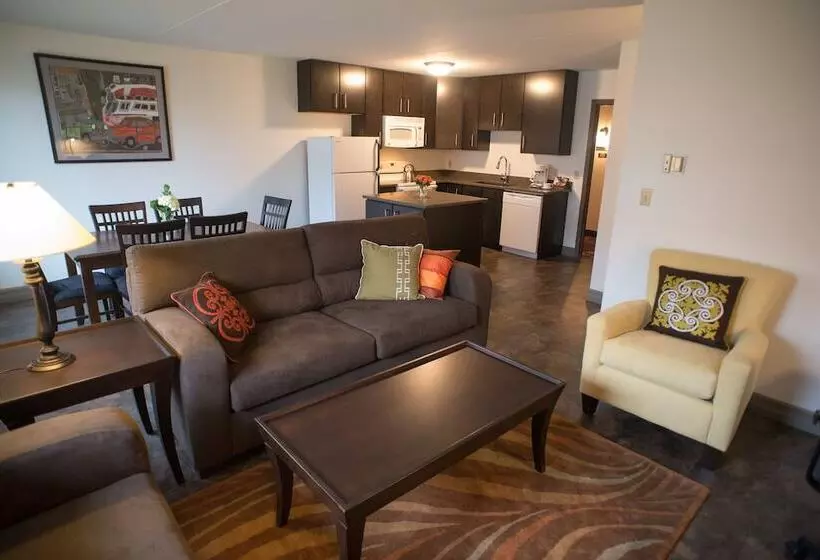 ホテル Erik S Retreat