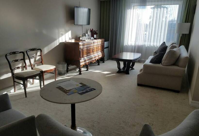 בית מלון כפרי Erik S Retreat