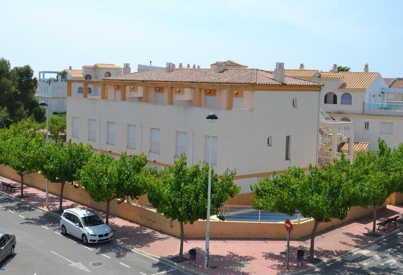 Kione Villamar Habitat