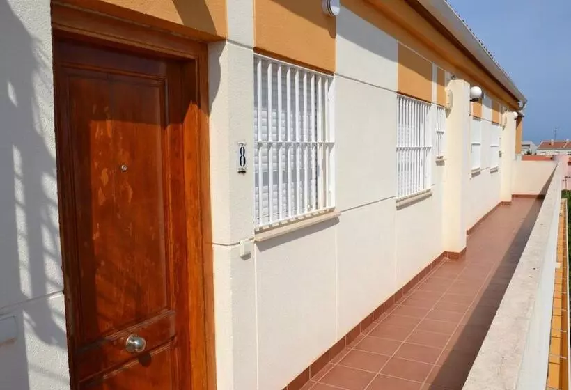 Kione Villamar Habitat