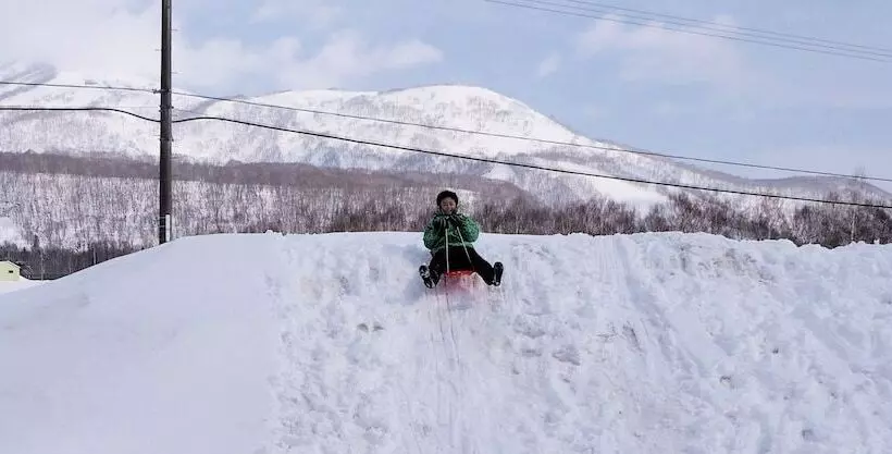Niseko Highland Cottages