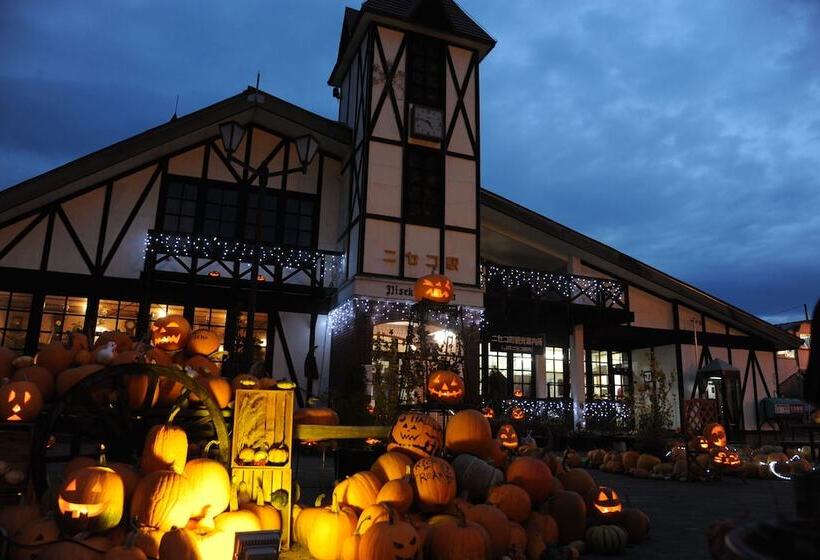 Niseko Highland Cottages