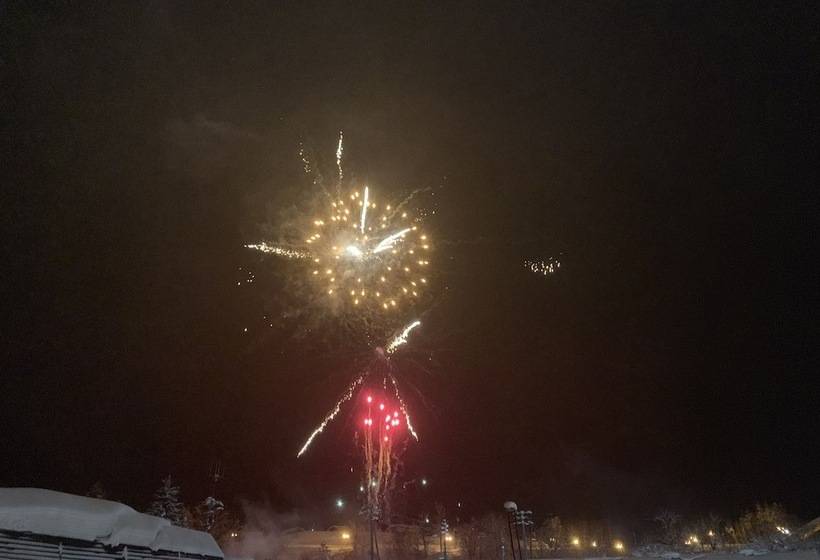 Niseko Highland Cottages