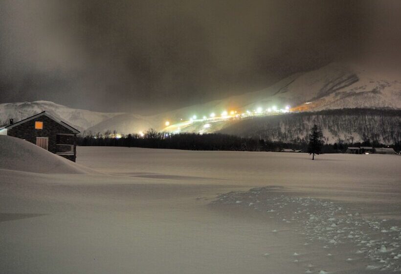 Niseko Highland Cottages