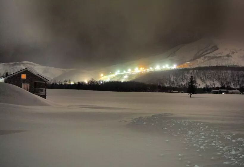 Niseko Highland Cottages