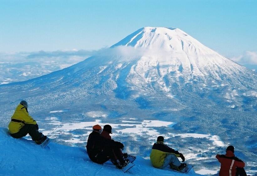 Niseko Highland Cottages
