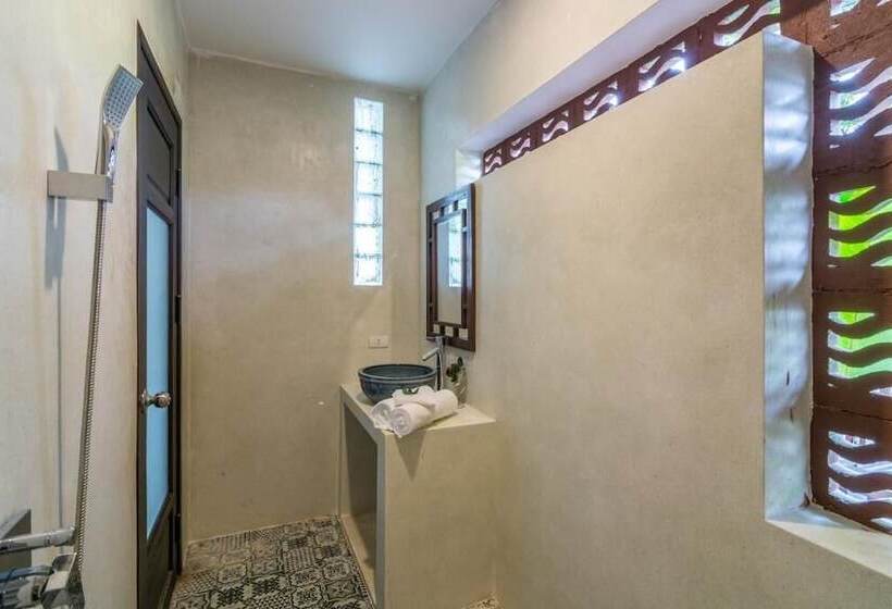 پانسیون An Bang Gate Away