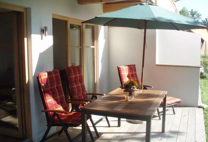 Majatalo Ferienwohnung Landhaus Alpinum