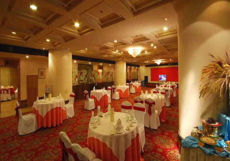 Dalian Harbour View Hotel