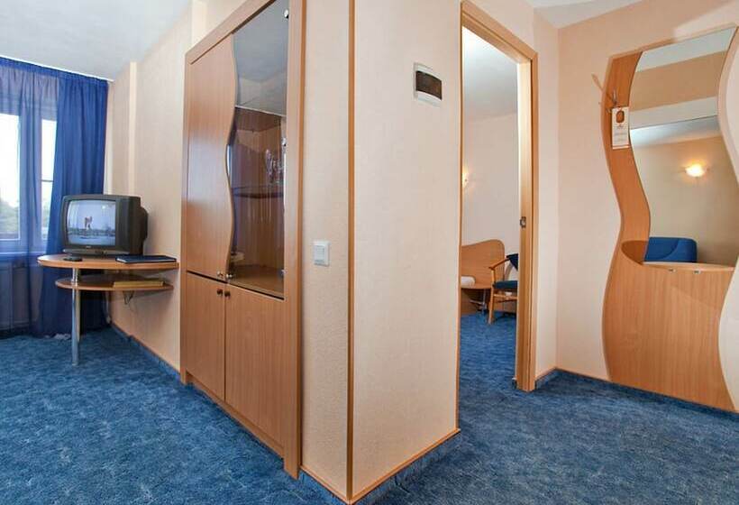 בית מלון כפרי Baltiets Resort