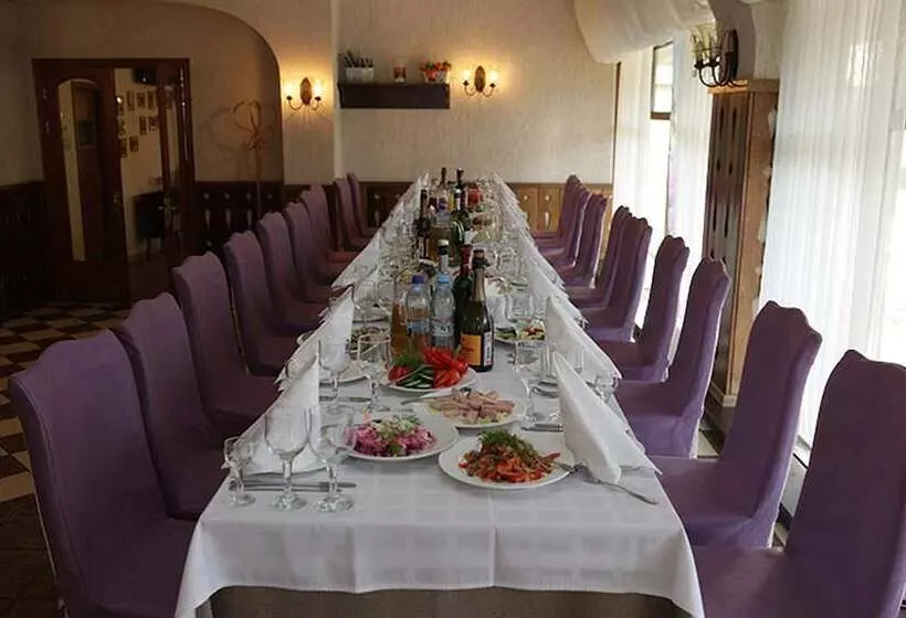 בית מלון כפרי Baltiets Resort