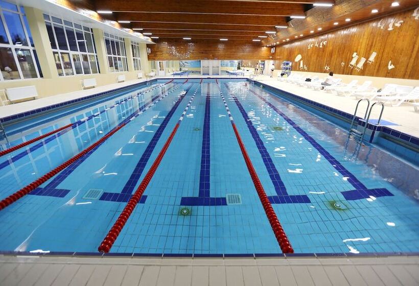 בית מלון כפרי Baltiets Resort