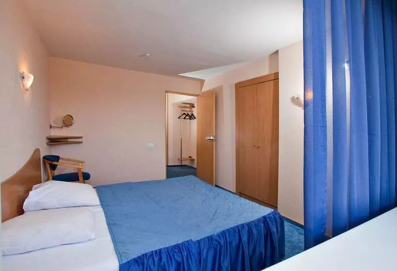 בית מלון כפרי Baltiets Resort