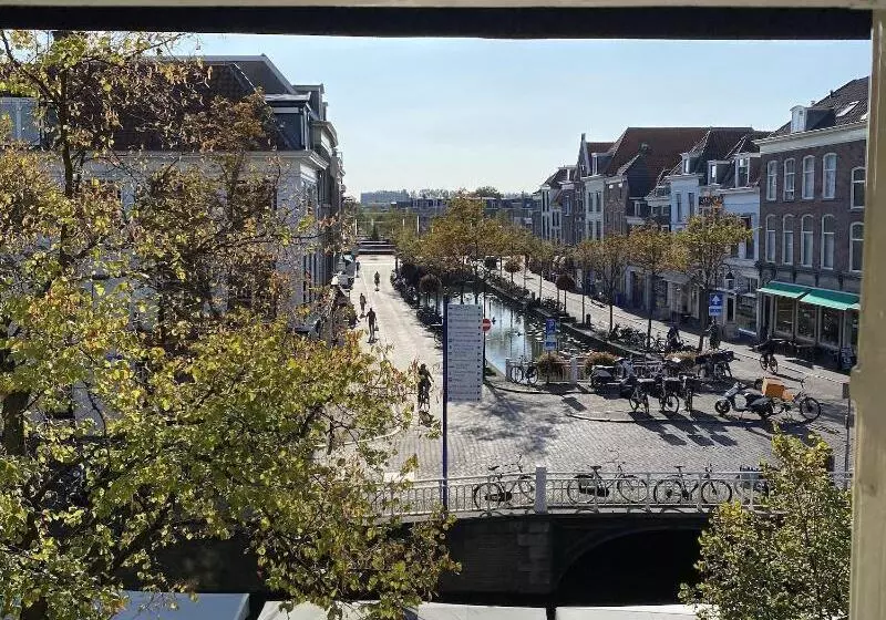 فندق Bridges House Delft