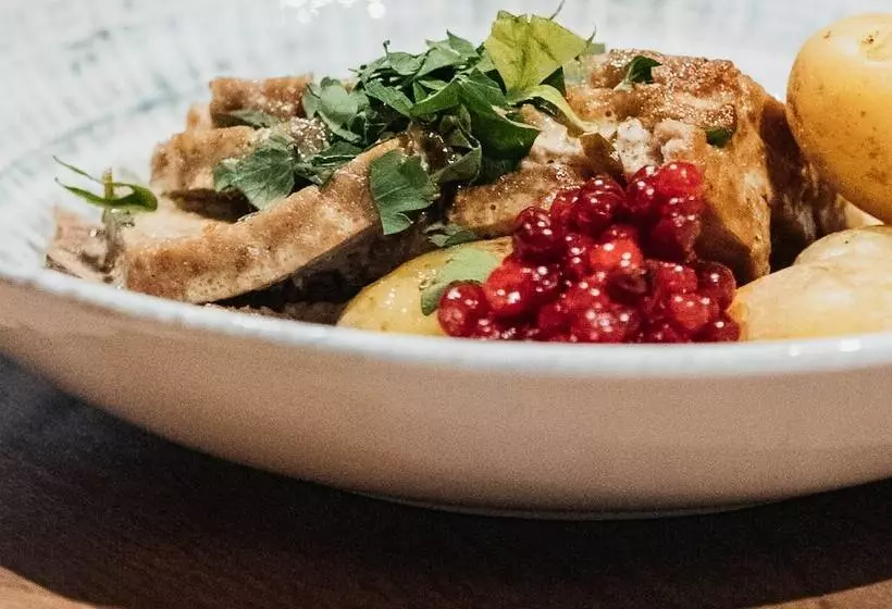 Clarion Collection Hotel Cardinal