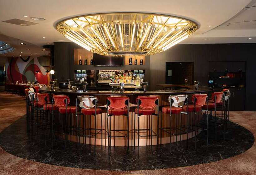 ホテル Hilton Paris La Defense