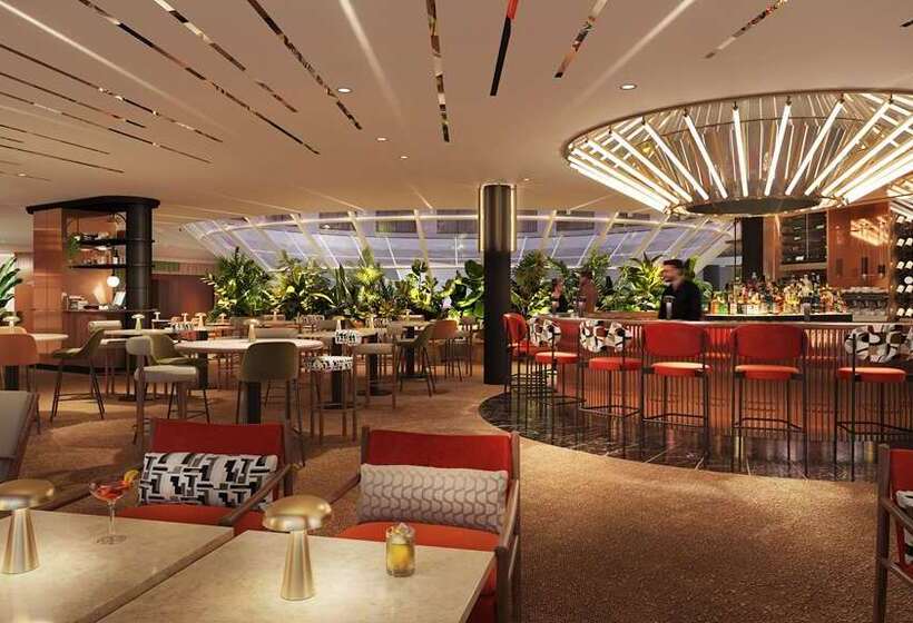 ホテル Hilton Paris La Defense