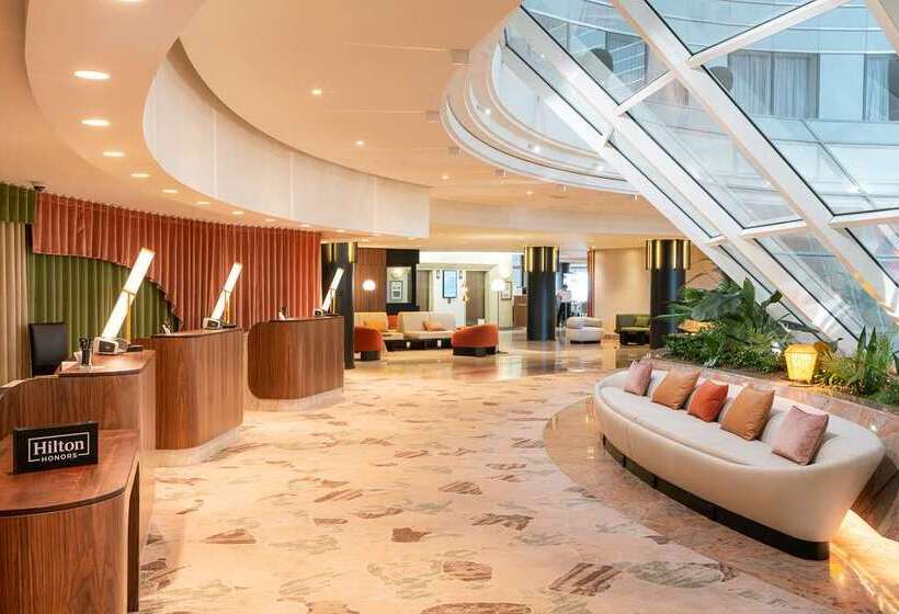 ホテル Hilton Paris La Defense