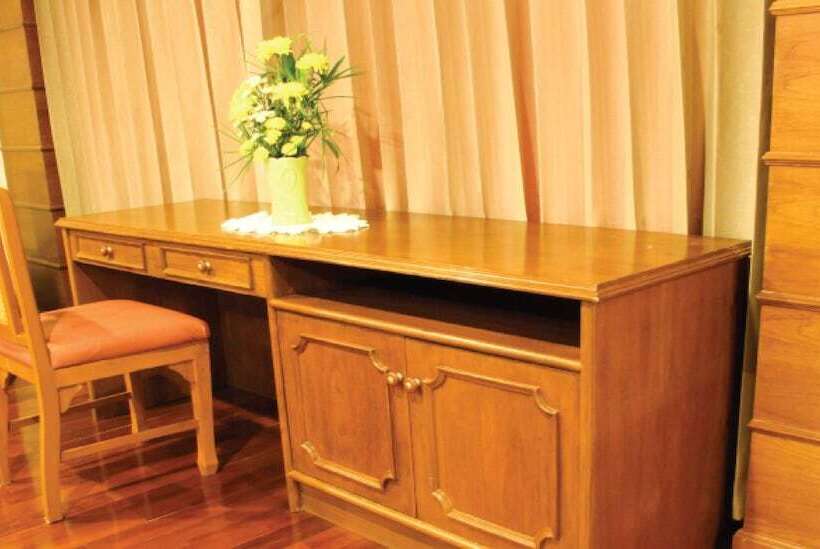 Отель Life Up Resort And Spa