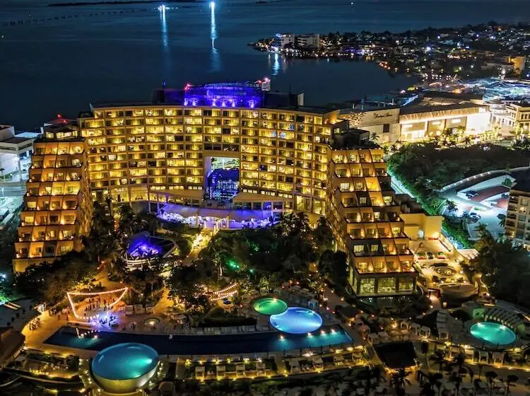 Hotelli Live Aqua Cancun - Adults Only - All-Inclusive