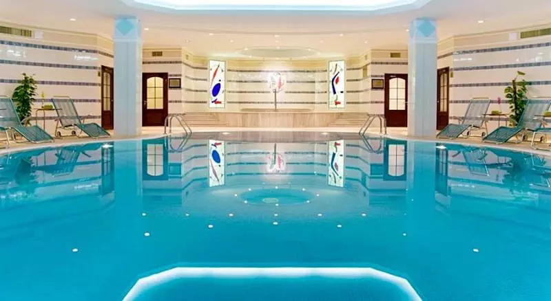 هتل Moscow Marriott Royal Aurora