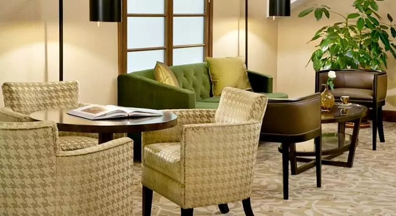 هتل Moscow Marriott Royal Aurora