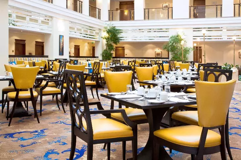 هتل Moscow Marriott Royal Aurora