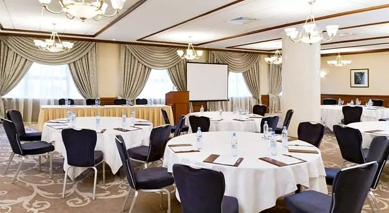 هتل Moscow Marriott Royal Aurora