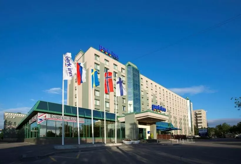 هتل Park Inn By Radisson Poliarnie Zori Murmansk