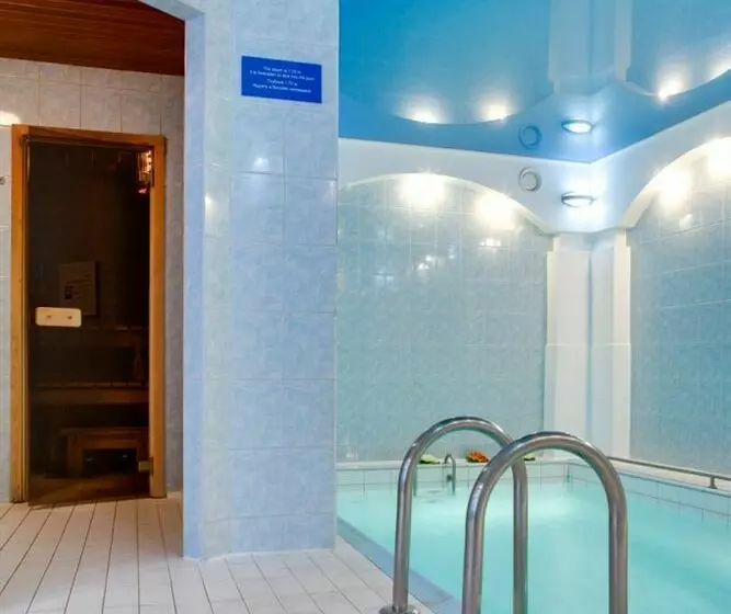 هتل Park Inn By Radisson Poliarnie Zori Murmansk