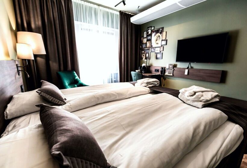 فندق Scandic Uplandia