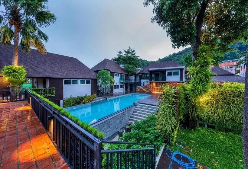 Отель The Cliff Elegance Resort