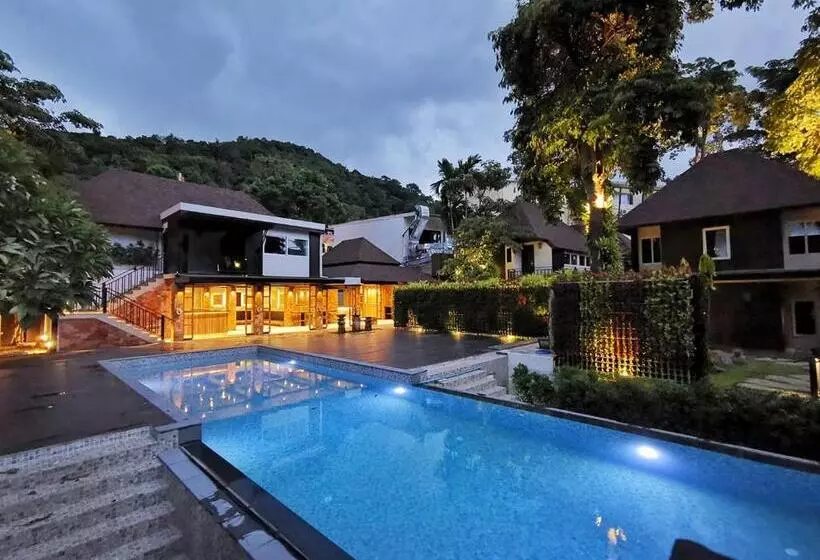 Отель The Cliff Elegance Resort