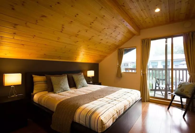 Hotelli Hakuba Powder Cottages
