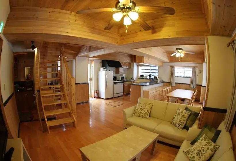 Hotelli Hakuba Powder Cottages
