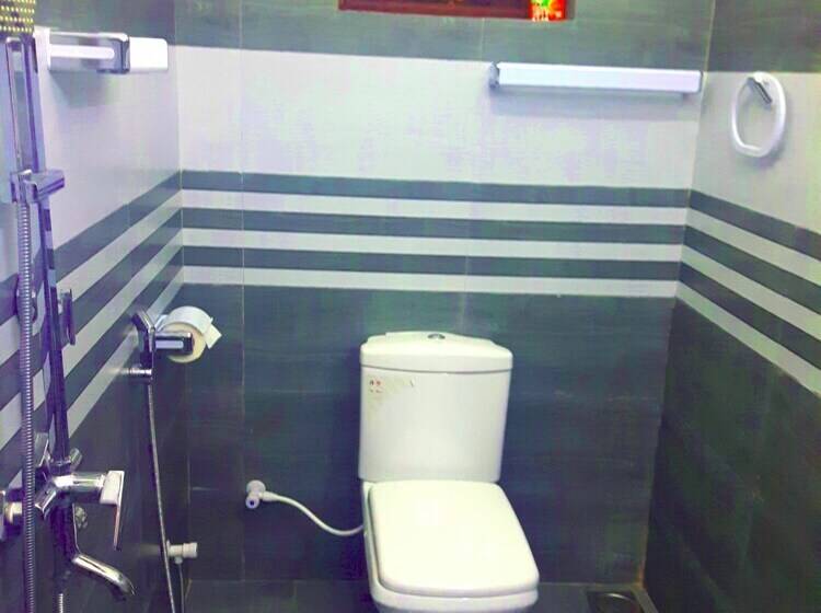 膳宿费 Nadee Villa Guest House