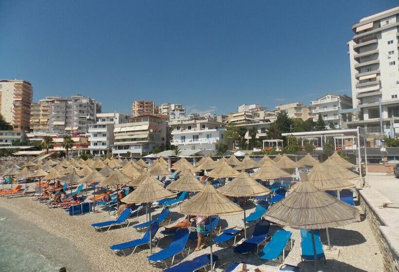 پانسیون Santa Paola Hotel   In Sarandë