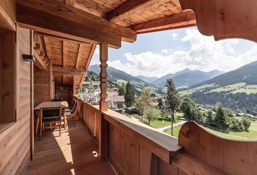 リゾートホテル Alpbach Lodge Chalet Superior