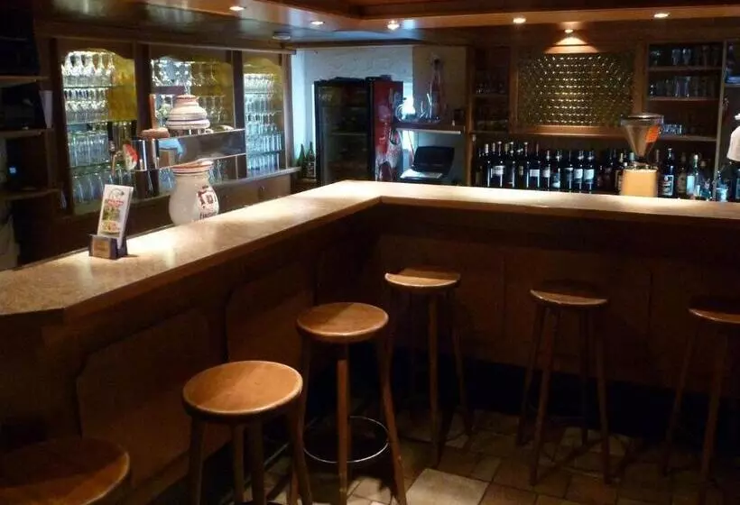 Retkeilymaja Gasthaus Zur Stadt Triberg