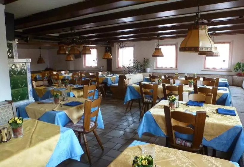 Retkeilymaja Gasthaus Zur Stadt Triberg
