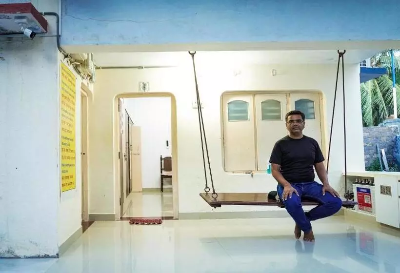 Aamiaismajoitus (B&B) Gurukrupa Bunglow