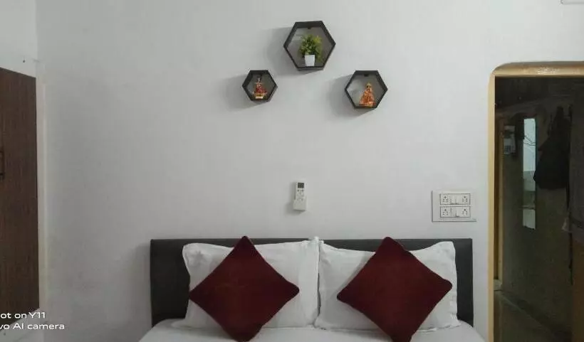 Aamiaismajoitus (B&B) Gurukrupa Bunglow